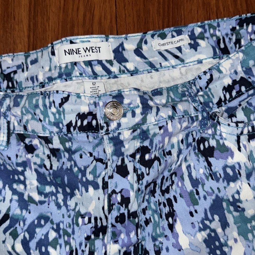 NINE WEST Women's Chrystie Denim Capri Denim Blue Print 12 pants trousers crop - Picture 6 of 9